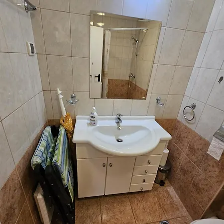 V Tichom Prostredi Marina Cape Διαμέρισμα *